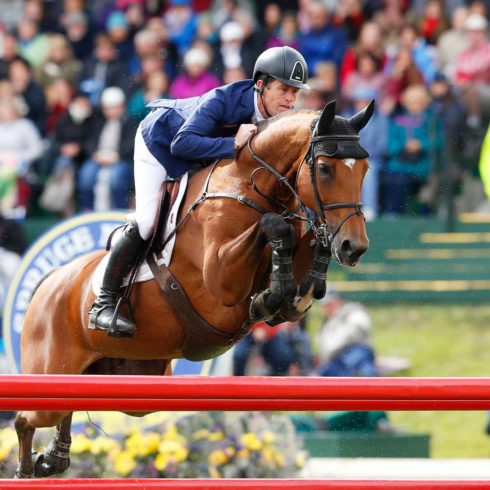 Scott Brash of Great Britain rides his horse Ursula XII on the final jump during a jump off to win the Spruce Meadows CP International Grand Prix on September 11, 2016 in Calgary, Alberta, Canada